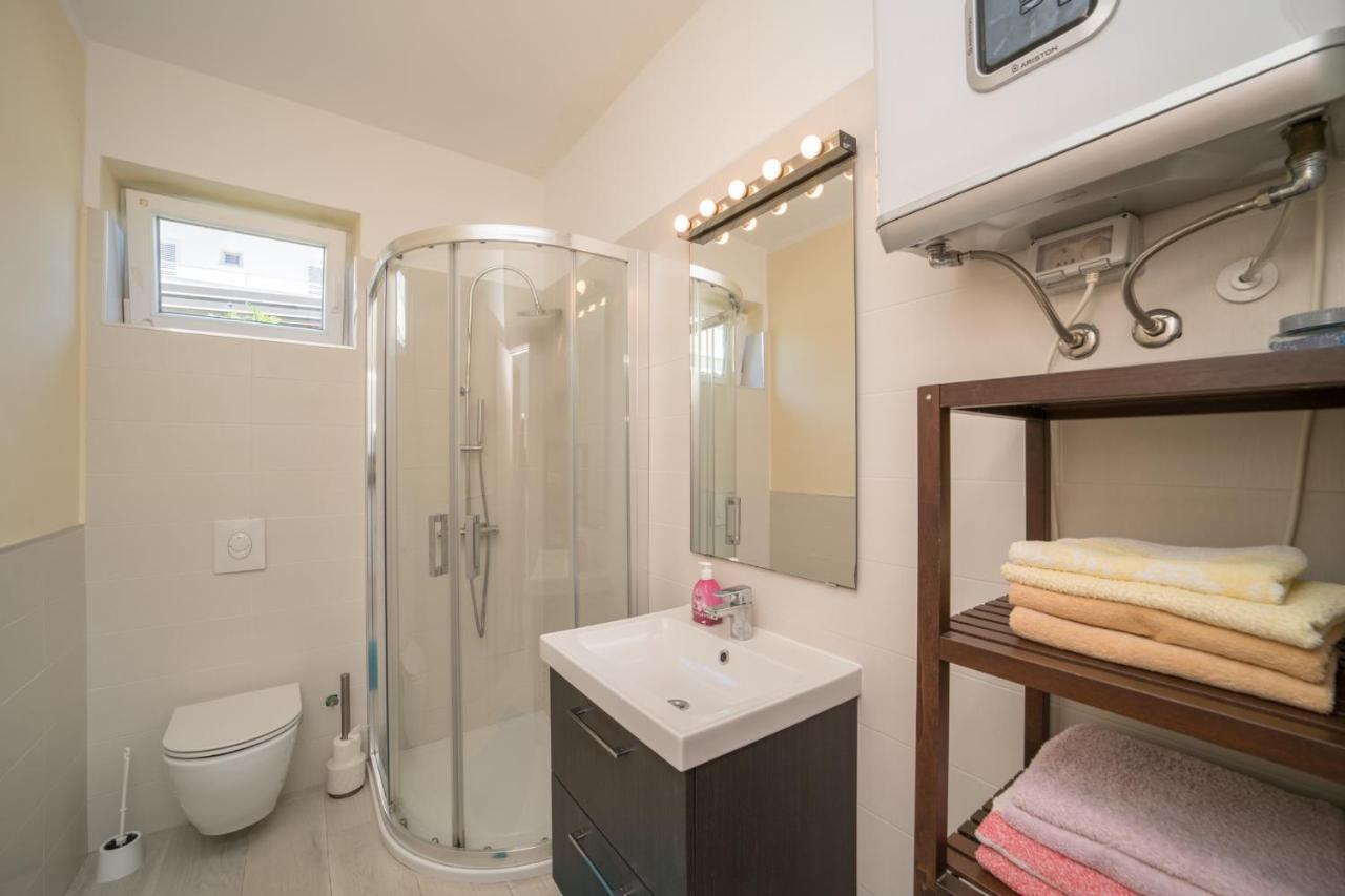 Oliveum Apartments Umag Ngoại thất bức ảnh