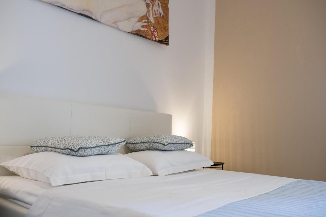 Oliveum Apartments Umag Ngoại thất bức ảnh