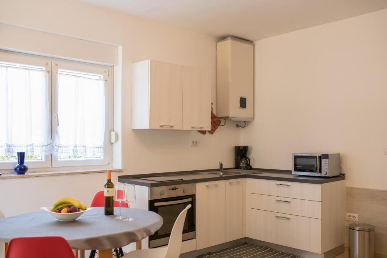 Oliveum Apartments Umag Ngoại thất bức ảnh