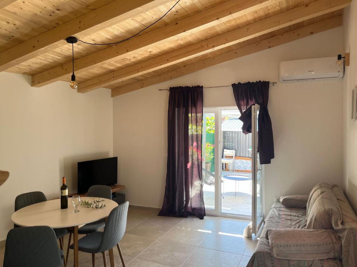 Oliveum Apartments Umag Ngoại thất bức ảnh